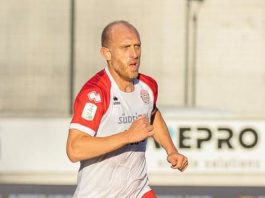 Cumplió 40 años, firmó una cláusula para no jugar contra el Bari y terminó retirándose cuando el sorteo lo puso frente a frente con su pasado