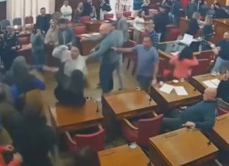 El Concejo Deliberante de Mar del Palta repudió la violenta pelea entre taxistas y choferes que sucedió en el recinto