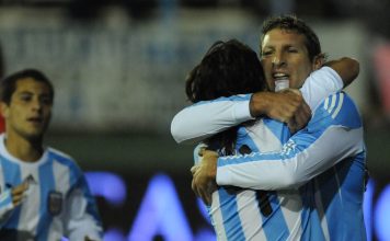 El insólito momento que vivió Martín Palermo en un ascensor con un fanático de Haití que no lo conocía, pero le pidió una foto: “Un caradura bárbaro”