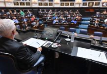 El peronismo maniobra para evitar la sesión especial sobre IOMA con la que se buscaba exponer a Kicillof