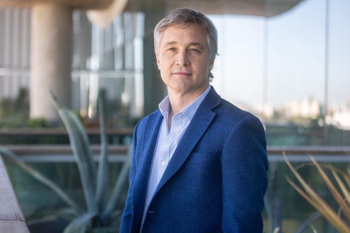Fernando De Andreis: “El daño que le está haciendo Adorni al Gobierno y al presidente es infinito”