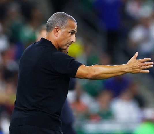 Impacto en el Mundial 2026: se confirmó el despido de un entrenador tras ser goleado en el debut