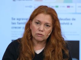 Karina Banfi: “Adorni ha roto el canal clave que es la confianza entre poderes”