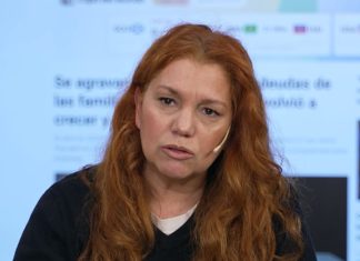 Karina Banfi: “Adorni ha roto el canal clave que es la confianza entre poderes”