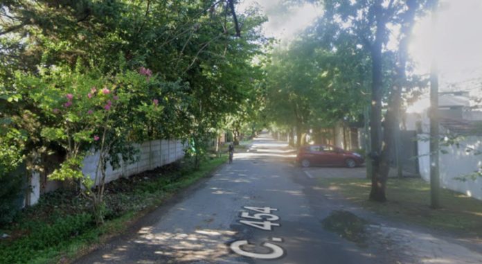 La familia del hombre asesinado a puñaladas en La Plata contradijo la versión de uno de los detenidos