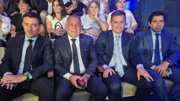 La oposición en Córdoba busca ordenar la estrategia electoral y suma gestos de unidad: el impacto del caso Agostina