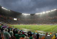 Los beneficios poco conocidos para la salud de ver deportes, según expertos