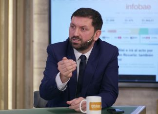 Pablo Juliano: “El Congreso tiene que defender a la gente, no a Adorni”