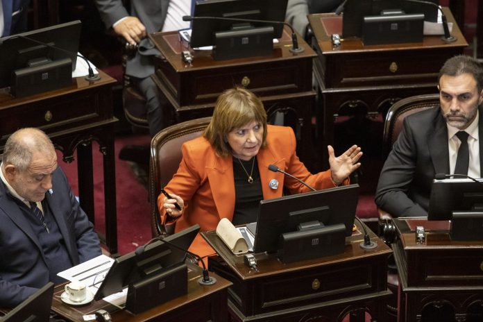“Se corta sola”: el juego de Bullrich impacta en el Senado y genera malestar en la mesa política del Gobierno