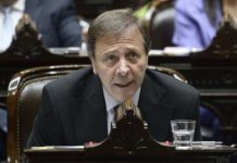 Un diputado aliado al Gobierno aseguró que la salida de Adorni es inevitable: “Para mí el tema está terminado”