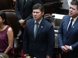 Un diputado libertario habló del caso Adorni: “Solo pondría las manos en el fuego por el Presidente”