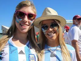 Un estudio aseguró que la hinchada argentina lidera el ranking de las más atractivas del Mundial: el llamativo rubro que ganó Scaloni