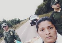 Una mujer caminará más de 500 kilómetros para reclamar por la muerte de su hija de 15 años y su nieta recién nacida