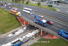 Video: así fue el impactante accidente en Panamericana que dejó un camión colgado en un puente y varios heridos