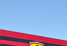 Cómo es la fábrica Ferrari por dentro