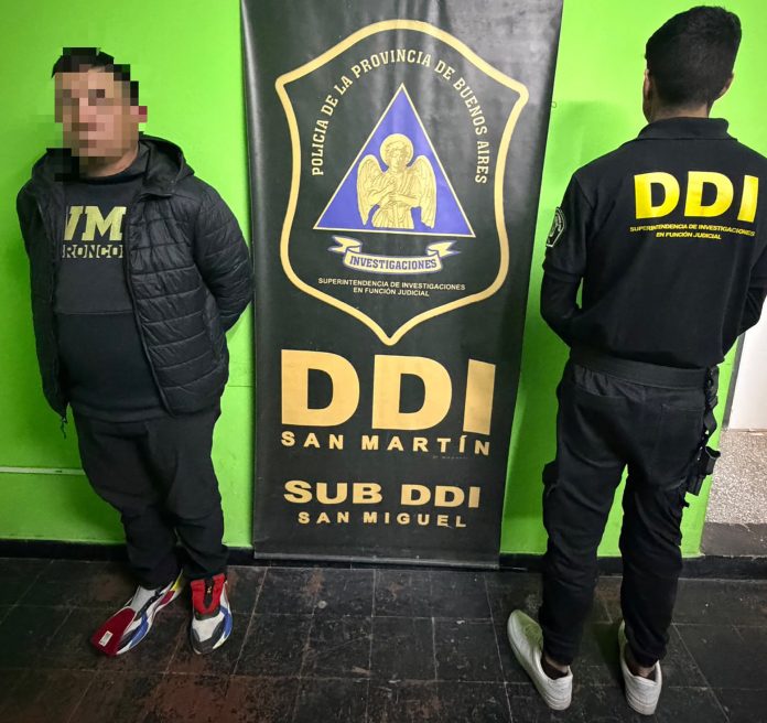 Detuvieron a un padre y a su hijo acusados de golpear a un adolescente con un machete