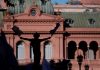 El dilema que atraviesa al Estado: liberar a los empleados para el partido de Argentina o pedirles que se queden