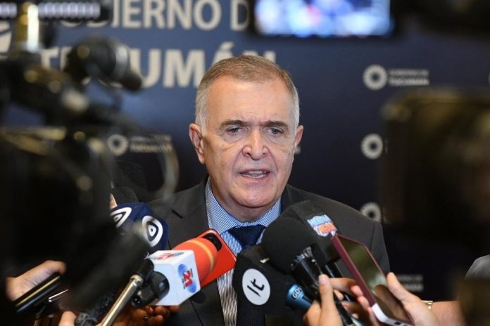 El gobernador de Tucumán decretó asueto para ver el partido de Argentina frente a Egipto este martes