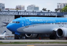 El Gobierno aún no pagará la multa por la nacionalización de Aerolíneas Argentinas y se prepara para ir a la Corte Suprema de EEUU