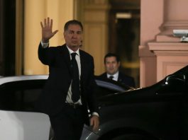 El Gobierno y la sombra de Adorni: un plan reduccionista para tratar de cambiar de tema