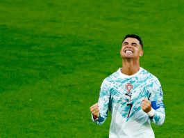 El gol de Cristiano Ronaldo que rompió una marca histórica y su gesto de fastidio cuando fue reemplazado en el triunfo de Portugal
