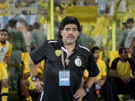 El sobrino de Maradona reconstruyó minuto a minuto la muerte de Diego: “Le colgaba la mano y no reaccionaba”