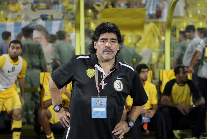 El sobrino de Maradona reconstruyó minuto a minuto la muerte de Diego: “Le colgaba la mano y no reaccionaba”