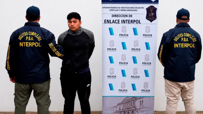 Era buscado en La Plata tras ser acusado de agredir a su pareja y a su bebé de 10 meses: lo detuvieron en Corrientes