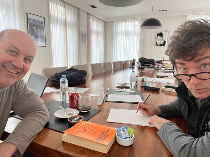 Falta de apoyo de aliados y veto de la cúpula: por qué naufragó la idea de volver a pedir facultades delegadas