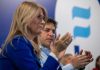 Kicillof reunió a intendentes propios y dijo estar dispuesto a competir internamente contra el kirchnerismo