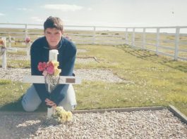 La carta del hijo de un soldado que murió en Malvinas antes del Argentina-Inglaterra: “El deporte no repara las pérdidas”