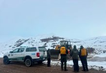 Las consecuencias de las intensas nevadas en el país: rescates, accidentes viales, suspensión de clases y pasos fronterizos cerrados