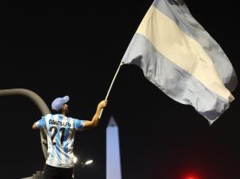 Las impactantes imágenes de la multitud que festejó la victoria de la selección argentina en el Obelisco