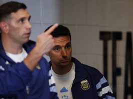Lionel Scaloni y Dibu Martínez hablarán en conferencia de prensa a dos días de la final del Mundial entre Argentina y España