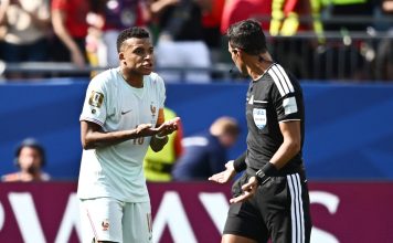 Mbappé reveló el diálogo con Facundo Tello antes del penal que le atajó Bono en Francia-Marruecos: por qué sintió que lo desconcentró