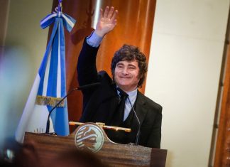 Milei cuestionó al Senado tras la fallida sesión por la ley de propiedad privada: “Son los responsables de la decadencia”