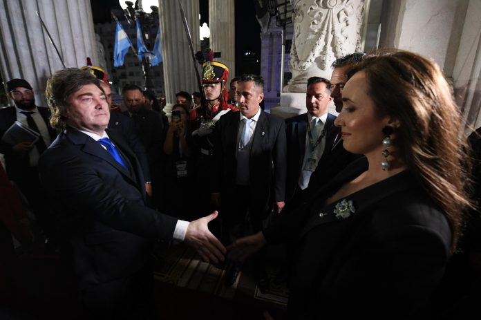 Milei hará su primera aparición con Santilli como jefe de Gabinete y volverá a cruzarse con Villarruel