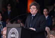 Qué establece el decreto de Milei para expulsar extranjeros y cuáles son las dudas sobre su aplicación