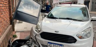 Un conductor a bordo de un Audi chocó y huyó en pleno centro de La Plata: buscan identificarlo a través de las cámaras