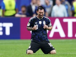 Un diario inglés acusó a la selección argentina de “tácticas antideportivas” tras su victoria en el Mundial: “Auténticos sinvergüenzas”