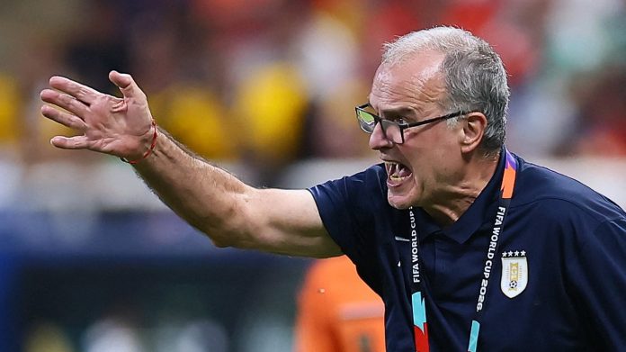 Uruguay eligió al reemplazante interino de Marcelo Bielsa: también estará a cargo del seleccionado Sub 20