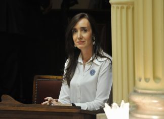 Villarruel muestra su influencia en el Senado y aplicó un cambio para evitar el caos en las comisiones
