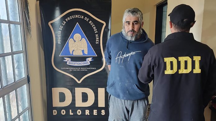 Después de 14 años prófugo, cayó un hombre que abusó de su hijastra y la dejó embarazada: cómo lo descubrieron