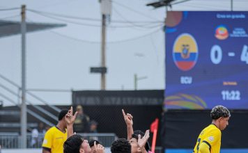 Dos jueguitos y remate furioso: el golazo de arco a arco de la selección de fútbol playa de Bolivia que hace furor
