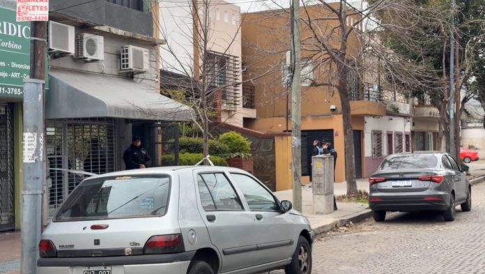 El femicida de Villa Devoto mató a su mujer frente a su hija de ocho años: la cámara Gesell será clave en el caso