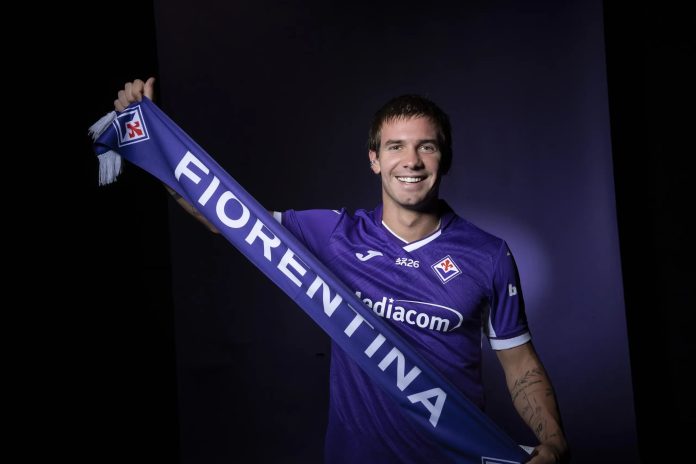 En medio del furor que se generó por su arribo a Italia, Franco Mastantuono fue presentado en su nuevo club: cómo es el acuerdo con Real Madrid