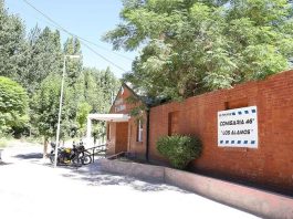 Intento de robo en Neuquén: una mujer encontró a un delincuente en el baño de su casa y lo encerró