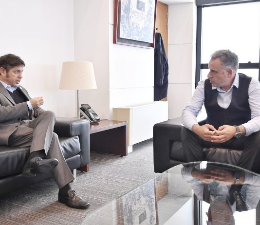 Kicillof se reunió con Yamandú Orsi y habló en clave electoral: “Nos falta organizar el descontento”