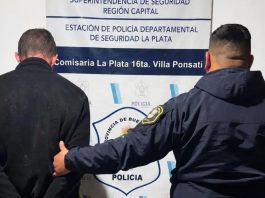 Le pidió dinero a una jubilada de La Plata, ella se negó y la atacó a golpes: el hombre quedó detenido