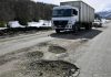 Los intendentes de Bariloche y El Bolsón reclamaron al Gobierno el reasfaltado total de la Ruta 40